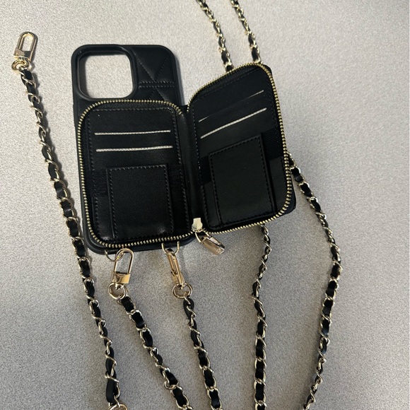 Leather cell phone case - Picture 2 of 2